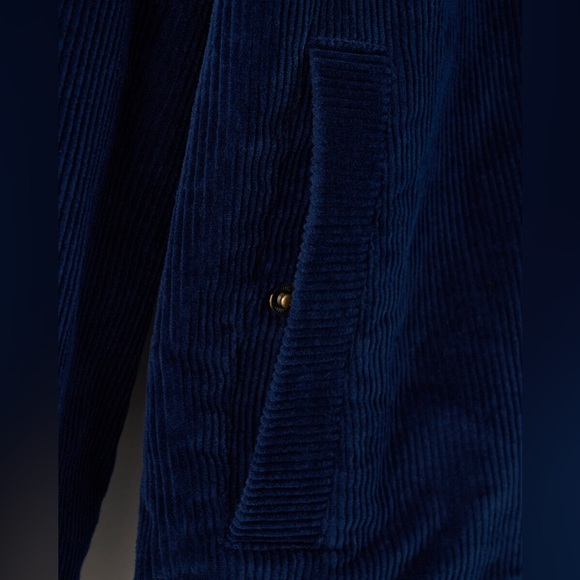 Roots Canada Athletics Club Cord Shacket - Picture 5 of 6